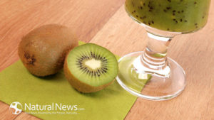 kiwi-fruit-green-drink-smoothie-650x